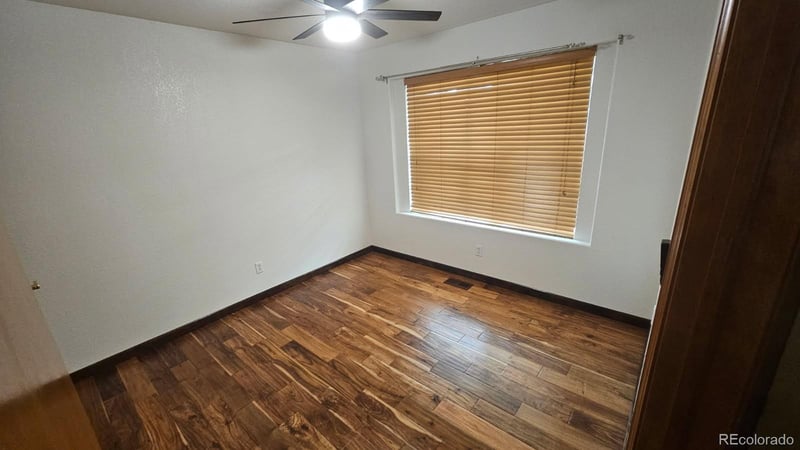 654 116th Ave, Northglenn, CO 80234