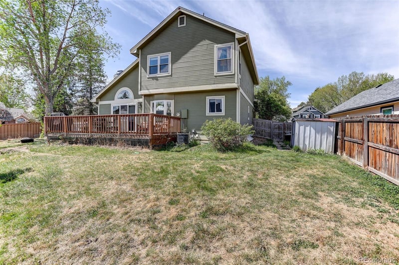 18597 Union Dr, Aurora, CO 80015
