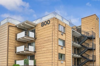 800 Belleview Ave #306, Englewood, CO 80110
