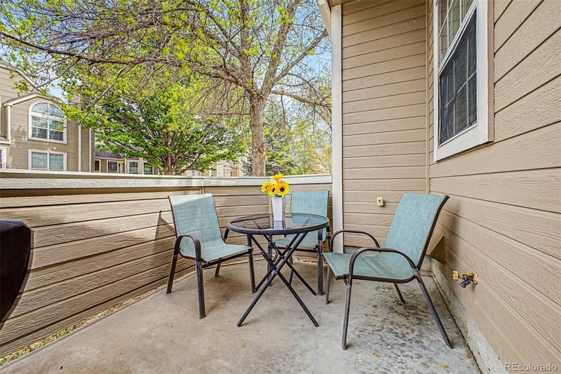 5868 Asbury Pl, Lakewood, CO 80227