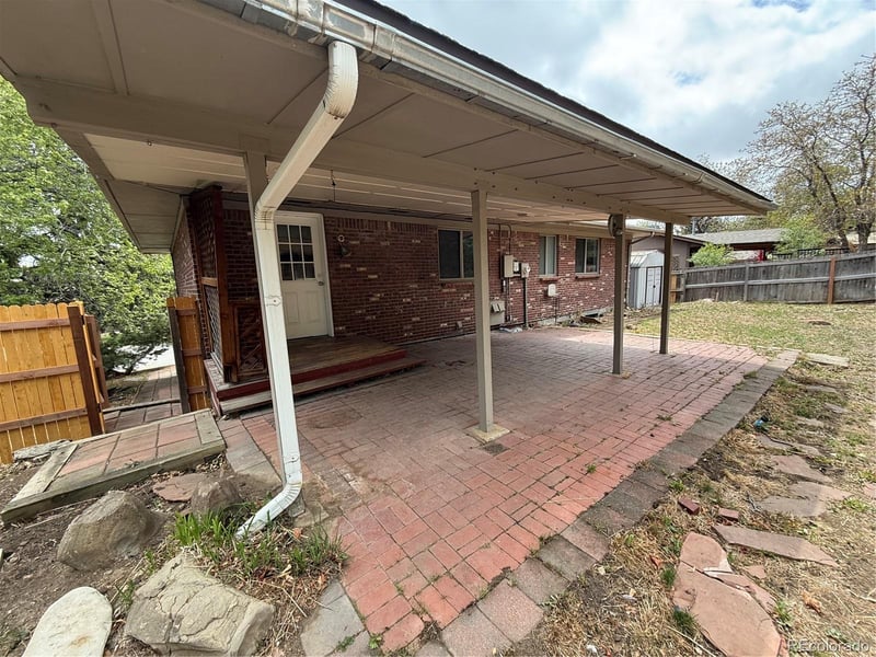 1437 Yank St, Lakewood, CO 80228