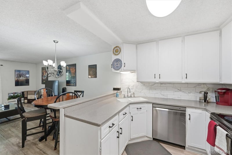 3470 S Poplar St S #209, Denver, CO 80224