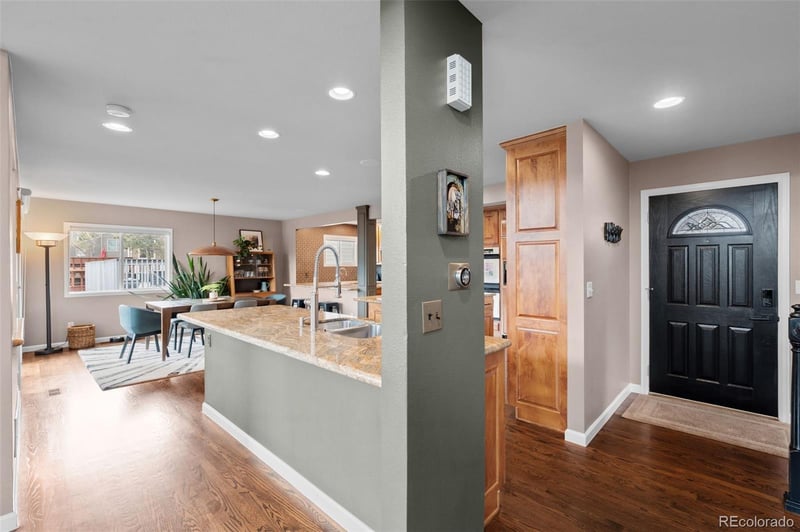 23716 Sunrose Ln, Golden, CO 80401