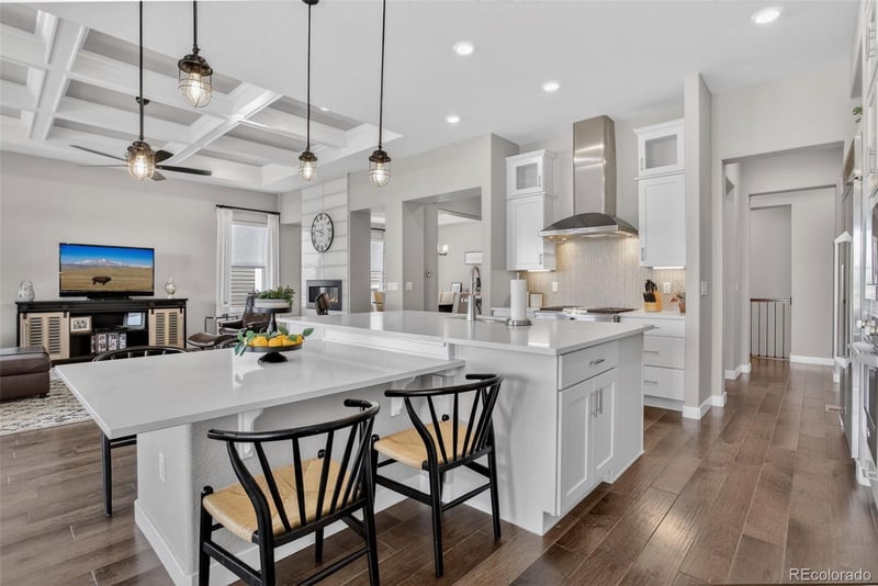 15217 Roslyn St, Thornton, CO 80602