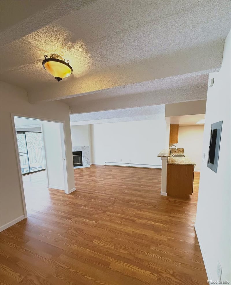 1011 Ironton St #308, Aurora, CO 80012