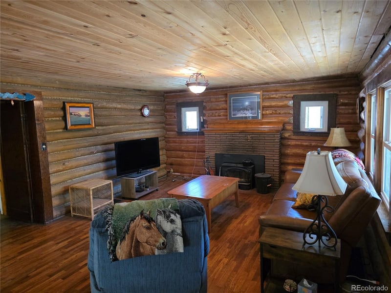 286 West Creek Rd, Howard, CO 81233