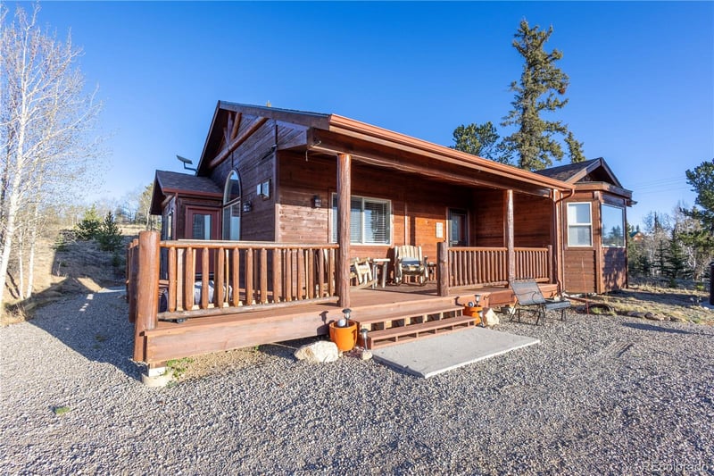 589 Warpath Rd, Jefferson, CO 80456