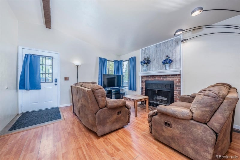 4790 Quintero Cir, Aurora, CO 80015