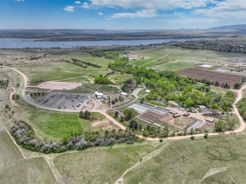 9108 Vandeventor Dr, Littleton, CO 80128