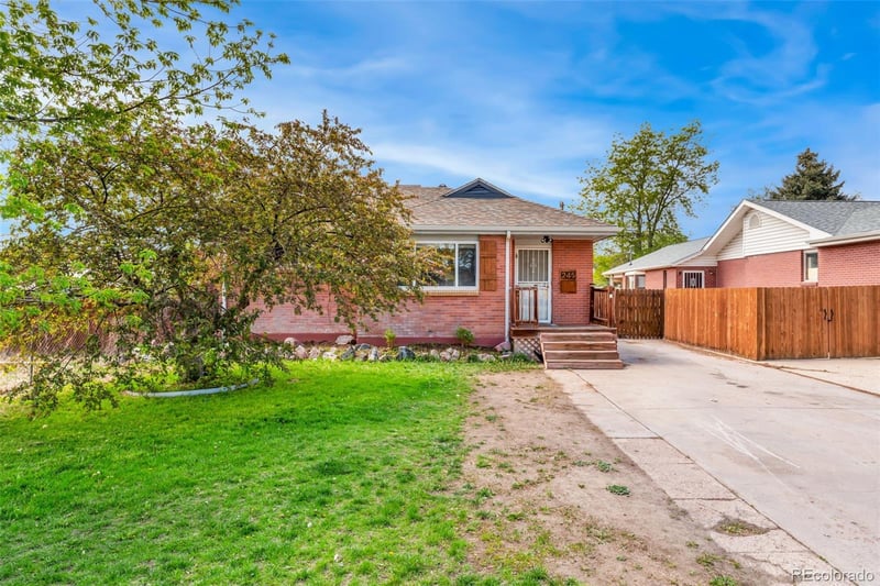 245 12th Ave, Brighton, CO 80601