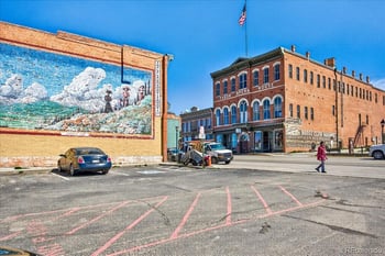 136 6th St, Leadville, CO 80461