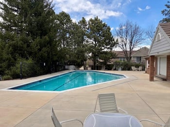 6712 Kearney Ct, Centennial, CO 80112