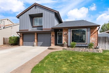8200 San Juan Range Rd, Littleton, CO 80127