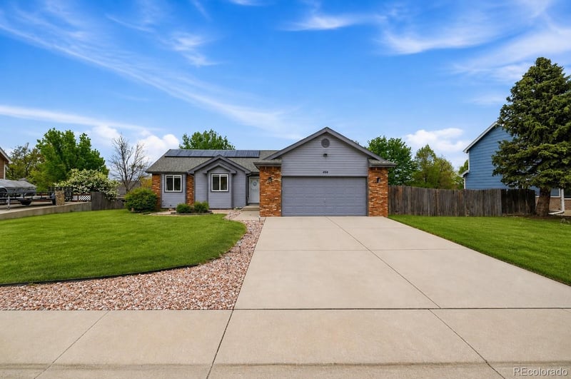 859 7th St, Johnstown, CO 80534