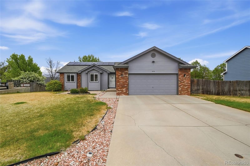 859 7th St, Johnstown, CO 80534