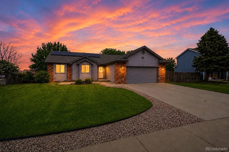 859 7th St, Johnstown, CO 80534