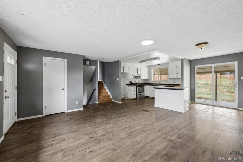 404 Neptune Ct, Lone Tree, CO 80124