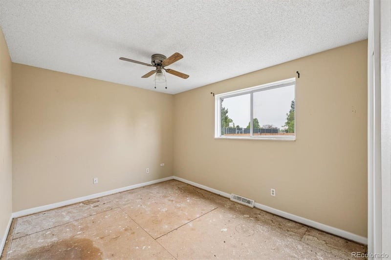 404 Neptune Ct, Lone Tree, CO 80124
