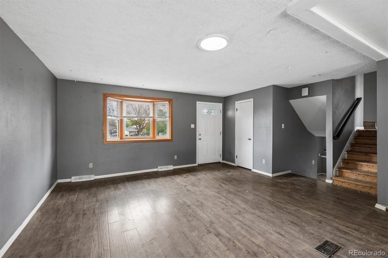 404 Neptune Ct, Lone Tree, CO 80124