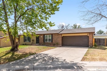 17836 Kansas Pl, Aurora, CO 80017
