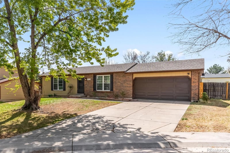 17836 Kansas Pl, Aurora, CO 80017
