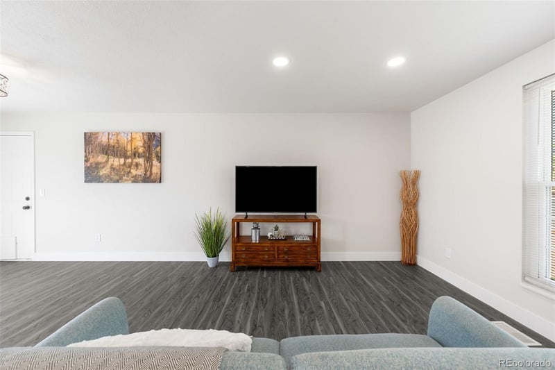 17836 Kansas Pl, Aurora, CO 80017