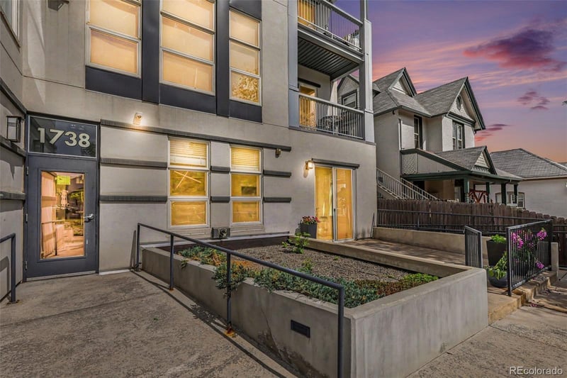1738 Franklin St #1A, Denver, CO 80218