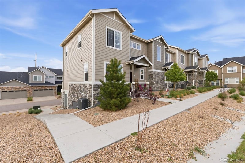 5620 Canyon View Dr, Castle Rock, CO 80104