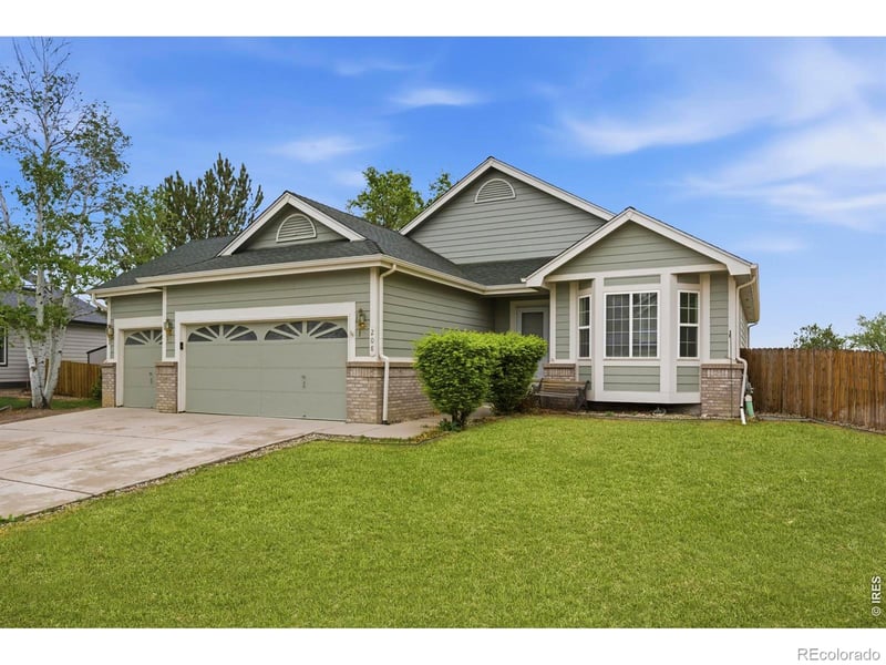 208 Egyptian Ct, Fort Collins, CO 80525