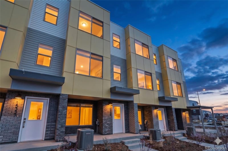 15339 W 68th Loop, Arvada, CO 80007