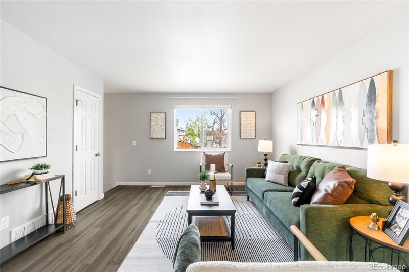 10040 Holland Ct, Broomfield, CO 80021