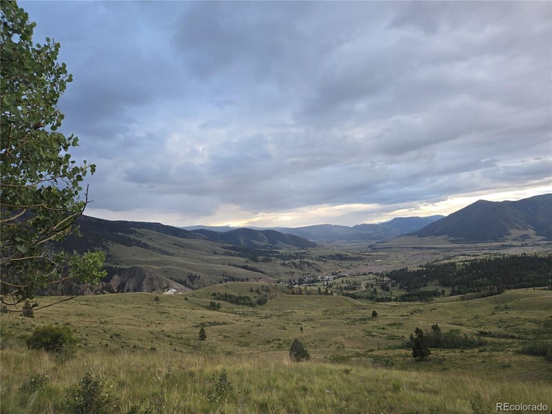 487 County Road 504 Bachelor Loop, Creede, CO 81130