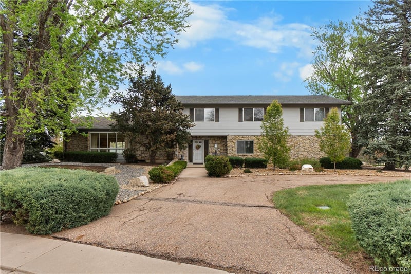 7090 Windsor St, Littleton, CO 80128