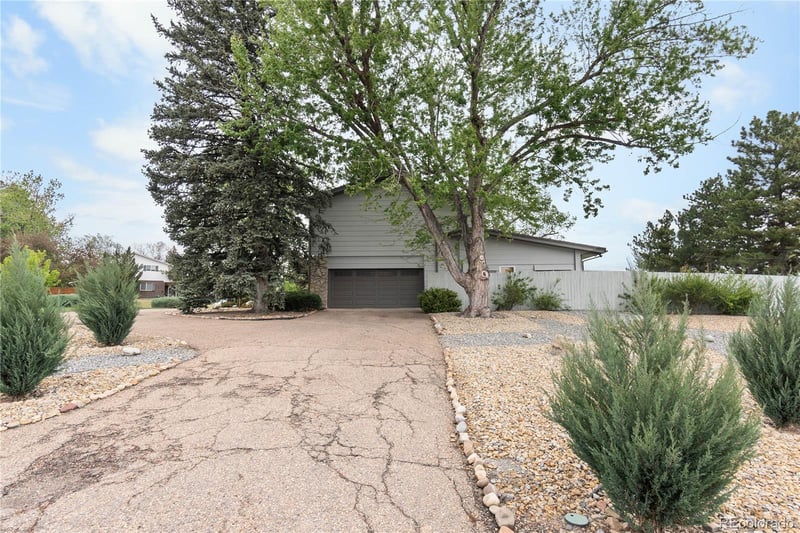 7090 Windsor St, Littleton, CO 80128