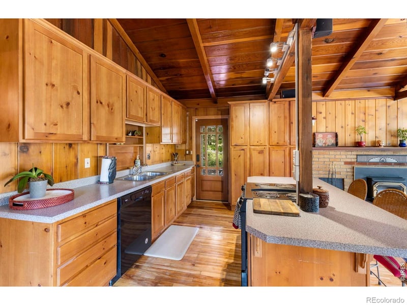 48 Warren Rd, Black Hawk, CO 80422