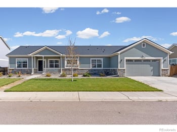 56431 24th Ave, Strasburg, CO 80136