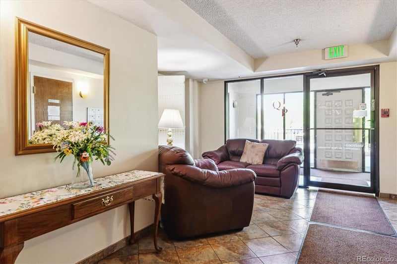 7420 E Quincy Ave #304, Denver, CO 80237