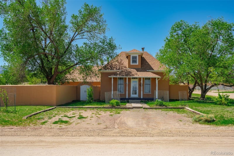 202 Virginia St, La Veta, CO 81055