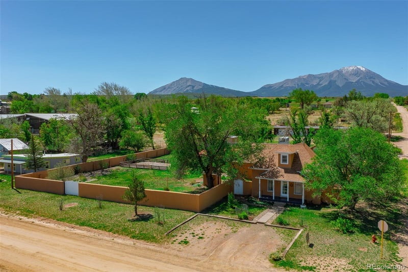202 Virginia St, La Veta, CO 81055