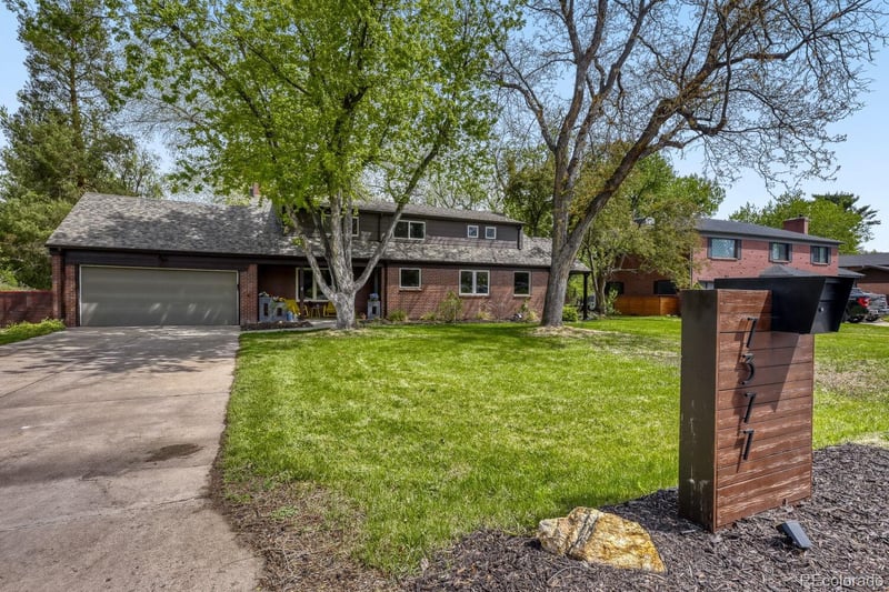 7377 Highland Dr, Lakewood, CO 80214