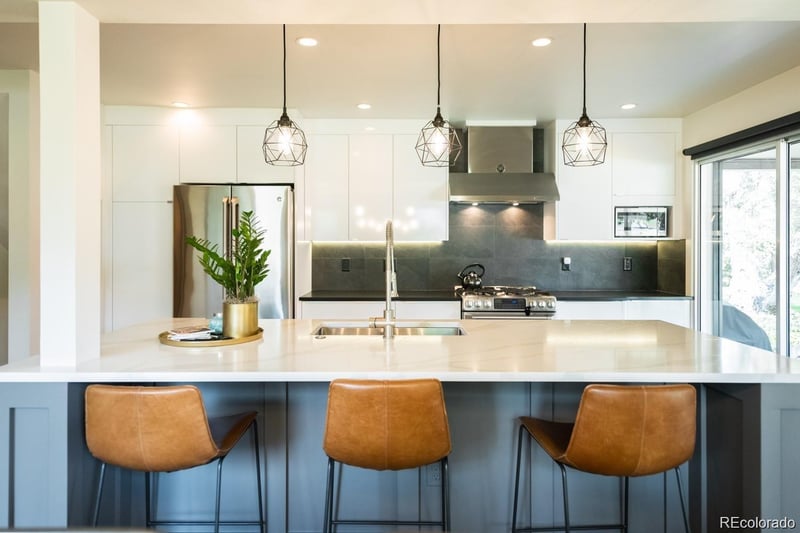 7377 Highland Dr, Lakewood, CO 80214