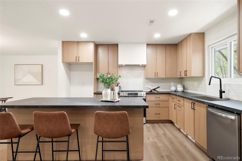 3352 Vivian Dr, Wheat Ridge, CO 80033