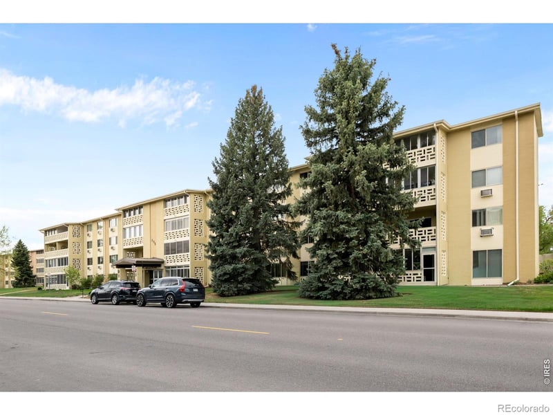 695 Alton Way #6D, Denver, CO 80247