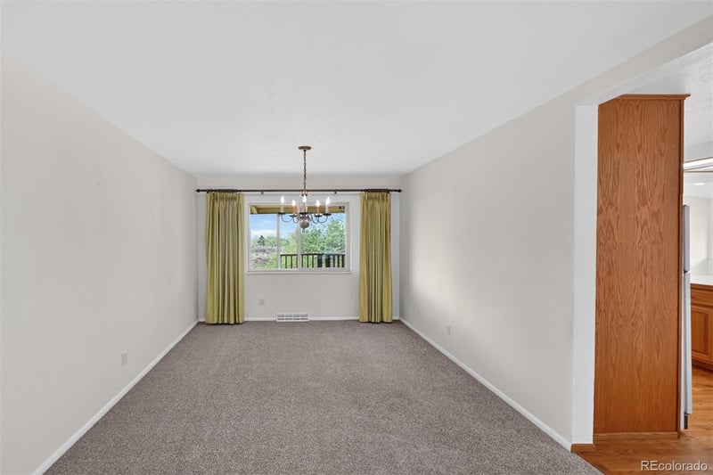 13822 Montana Ave, Lakewood, CO 80228