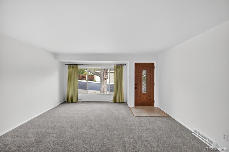 13822 Montana Ave, Lakewood, CO 80228