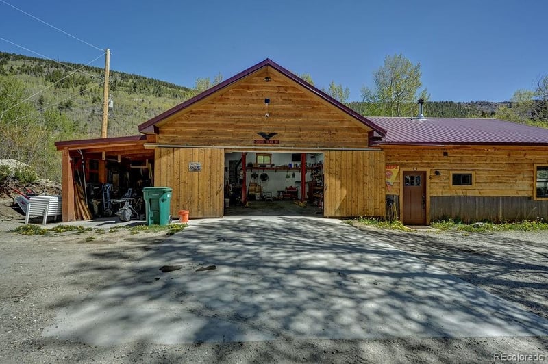 22525 Barnhill St, Salida, CO 81201