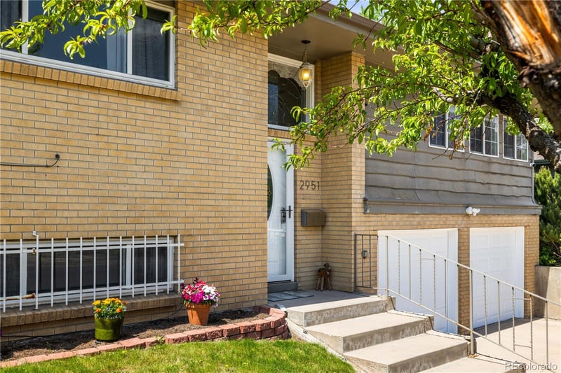 2951 Downing St, Englewood, CO 80113