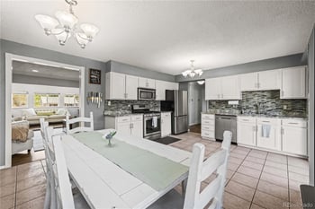 2951 Downing St, Englewood, CO 80113