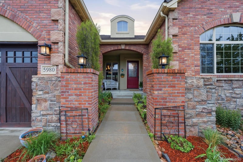 5980 Race Ct, Centennial, CO 80121