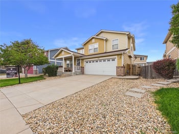 5560 Lewiston St, Denver, CO 80239